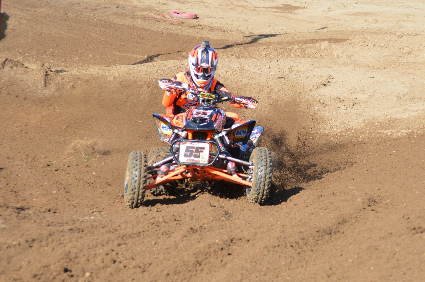 ../Images/044 (2).jpg